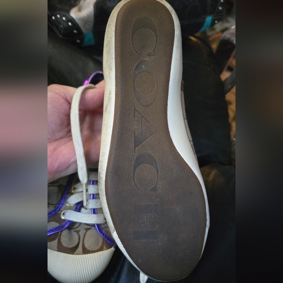 Coach logo & purple sequined tennis shoes sz5.5 B - Picture 3 of 7